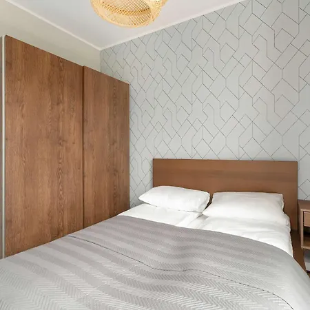 Modern With Parking Near Malta By Renters * Πόζναν