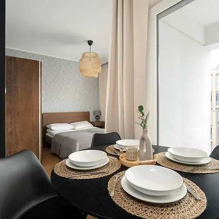 Modern With Parking Near Malta By Renters * Πόζναν